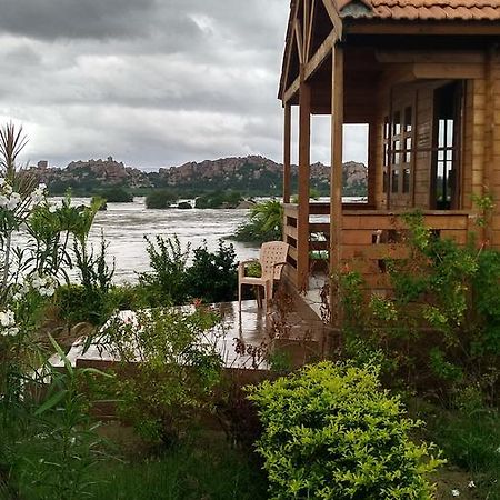 Leo Wodden Resort Hampi Exterior foto