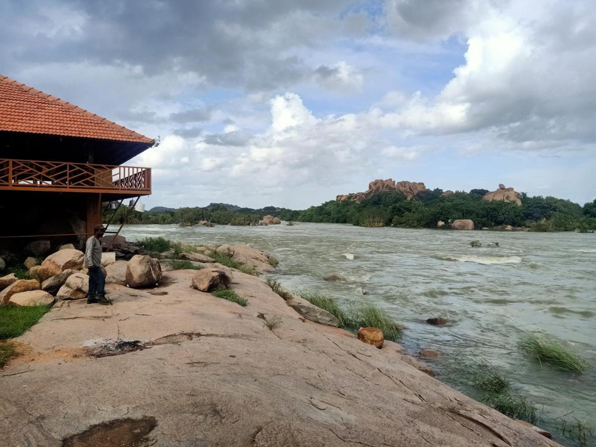 Leo Wodden Resort Hampi Exterior foto