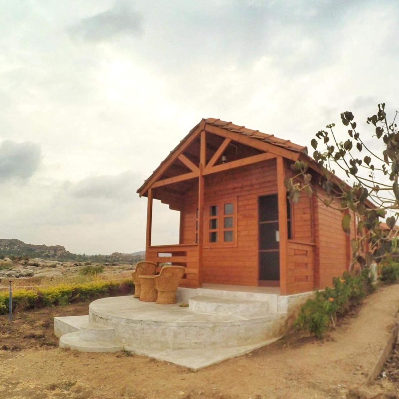 Leo Wodden Resort Hampi Exterior foto